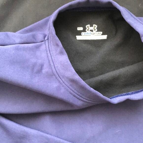 A Bundle of Two Women's Athletic Undershirts - Picture 2 of 4